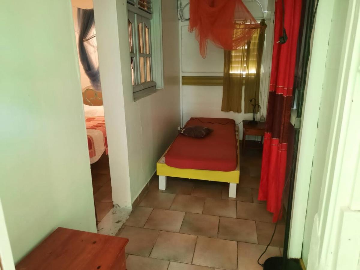 Le Jardin De Massieux Apartman Bouillante Kültér fotó